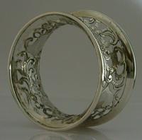 Rare English Solid Sterling Silver Potato Dish Ring London 1917 Antique (10 of 12) Rare English Solid Sterling Silver Potato Dish Ring London 1917 Antique (10 of 12)