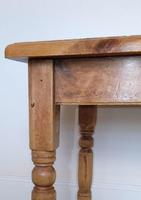 Antique Pine Table with Turned Legs (2 of 11) Antique Pine Table with Turned Legs (2 of 11)