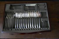 Edwardian Inlaid Mahogany Serpentine Wellington Cutlery Canteen, Francis Newton (8 of 11) Edwardian Inlaid Mahogany Serpentine Wellington Cutlery Canteen, Francis Newton (8 of 11)