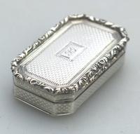 Good William IV Solid Silver Vinaigrette London 1832 (2 of 10) Good William IV Solid Silver Vinaigrette London 1832 (2 of 10)