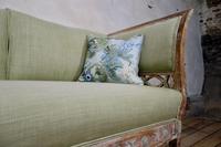 Elegant 18th Century Gustavian Dry Scraped Sofa Lindome c.1790 (2 of 14) Elegant 18th Century Gustavian Dry Scraped Sofa Lindome c.1790 (2 of 14)