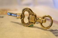 Georgian Pocket Watch Fob Key 1830s Antique Brass Heart Key Size 4 (2 of 10) Georgian Pocket Watch Fob Key 1830s Antique Brass Heart Key Size 4 (2 of 10)