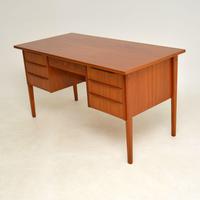 1960’s Danish Teak Vintage Desk (2 of 11) 1960’s Danish Teak Vintage Desk (2 of 11)