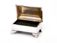 Edwardian Plain Body Jewellery Box with Hinged Stepped Lid Gilt Interior & Green Velvet Lined (3 of 5) Edwardian Plain Body Jewellery Box with Hinged Stepped Lid Gilt Interior & Green Velvet Lined (3 of 5)