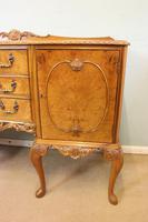 Burr Walnut Queen Anne Style Shaped Sideboard (4 of 13) Burr Walnut Queen Anne Style Shaped Sideboard (4 of 13)