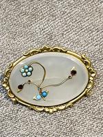 Victorian Chalcedony Brooch (10 of 10) Victorian Chalcedony Brooch (10 of 10)