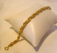 Vintage Bracelet 1970s 12ct Gold Filled Fancy Link with Stamped Bolt Ring (5 of 10) Vintage Bracelet 1970s 12ct Gold Filled Fancy Link with Stamped Bolt Ring (5 of 10)