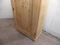 A Small Wide Antique/Old Pine 1 Door Linen / Storage Cupboard to Wax/Paint (8 of 9) A Small Wide Antique/Old Pine 1 Door Linen / Storage Cupboard to Wax/Paint (8 of 9)