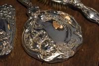 Fine Art Nouveau silver dressing table set (7 of 11) Fine Art Nouveau silver dressing table set (7 of 11)