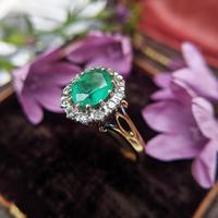 Vintage 18ct Gold Emerald & Diamond Cluster Ring (2 of 11) Vintage 18ct Gold Emerald & Diamond Cluster Ring (2 of 11)