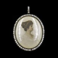 Antique Paste Portrait Miniature Silver Oval Locket Pendant in Box (3 of 9) Antique Paste Portrait Miniature Silver Oval Locket Pendant in Box (3 of 9)