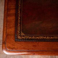 Mahogany Victorian Pedestal Desk (11 of 12) Mahogany Victorian Pedestal Desk (11 of 12)