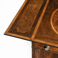 George III Chippendale-style Satinwood Pembroke Table (4 of 14) George III Chippendale-style Satinwood Pembroke Table (4 of 14)