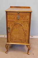 Quality Pair of Burr Walnut Bedside Cabinets (6 of 14) Quality Pair of Burr Walnut Bedside Cabinets (6 of 14)