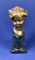 19th Century Gilt Bronze Bust of a Boy (3 of 9) 19th Century Gilt Bronze Bust of a Boy (3 of 9)