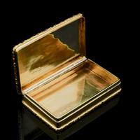 Georgian Solid Silver Gilt Snuff Box With Spectacular Fox Hunting Scene - Edward Smith 1832 (10 of 22) Georgian Solid Silver Gilt Snuff Box With Spectacular Fox Hunting Scene - Edward Smith 1832 (10 of 22)