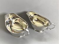 Stylish Pair of Art Deco Silver Gravy Boats (3 of 6) Stylish Pair of Art Deco Silver Gravy Boats (3 of 6)