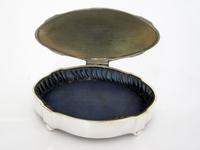 Antique Silver Jewellery Box in a Shaped Oval Form and Hinged Lid (4 of 6) Antique Silver Jewellery Box in a Shaped Oval Form and Hinged Lid (4 of 6)