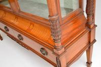 Antique Victorian Satinwood Display Cabinet (7 of 13) Antique Victorian Satinwood Display Cabinet (7 of 13)