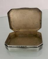 Antique Solid Silver Hallmarked Cigarette Trinket Box (2 of 3) Antique Solid Silver Hallmarked Cigarette Trinket Box (2 of 3)
