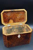 Beautifully Figured George III Period Burr Yew Octagonal Caddy (4 of 4) Beautifully Figured George III Period Burr Yew Octagonal Caddy (4 of 4)