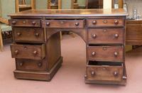 Knee Hole Desk with 9 Drawers (2 of 2) Knee Hole Desk with 9 Drawers (2 of 2)