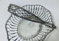 Antique Georgian 18th Century Solid Silver Swing Handle Bread Basket 1774 (6 of 19) Antique Georgian 18th Century Solid Silver Swing Handle Bread Basket 1774 (6 of 19)