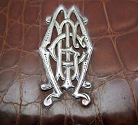 Antique Edwardian Solid Sterling Silver Mounted Crocodile Skin Leather Wallet Purse Card Stamp Case c.1910 (9 of 9) Antique Edwardian Solid Sterling Silver Mounted Crocodile Skin Leather Wallet Purse Card Stamp Case c.1910 (9 of 9)