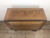 Early 20th Century Antique Oak Gateleg Table (3 of 9) Early 20th Century Antique Oak Gateleg Table (3 of 9)