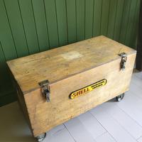 VINTAGE Industrial CHEST Coffee Table Mid Century Old Wooden TRUNK Retro Storage Box + Castors (9 of 12) VINTAGE Industrial CHEST Coffee Table Mid Century Old Wooden TRUNK Retro Storage Box + Castors (9 of 12)