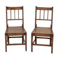 Georgian Late 18th Century Pair of Elm Country Chairs