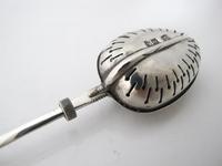Rare Victorian silver patented ‘Teaette’ tea infuser George Gillett London 1898 (3 of 9) Rare Victorian silver patented ‘Teaette’ tea infuser George Gillett London 1898 (3 of 9)