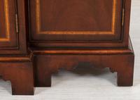 Mahogany Regency Style Breakfront Sideboard (4 of 7) Mahogany Regency Style Breakfront Sideboard (4 of 7)