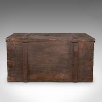 Antique Steamer Trunk, English, Pine, Iron, Carriage Chest, Victorian c.1860 (7 of 12) Antique Steamer Trunk, English, Pine, Iron, Carriage Chest, Victorian c.1860 (7 of 12)