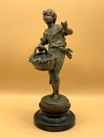 Fab Pair of 19th Century French Bronzed Spelter Statues Figurines Flower & Cherry Sellers (3 of 11) Fab Pair of 19th Century French Bronzed Spelter Statues Figurines Flower & Cherry Sellers (3 of 11)