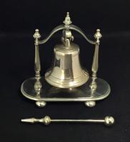 Victorian Brass Dinner Gong and Striker. (3 of 5) Victorian Brass Dinner Gong and Striker. (3 of 5)