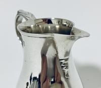 Antique Victorian Solid Sterling Silver Milk or Cream Jug (8 of 12) Antique Victorian Solid Sterling Silver Milk or Cream Jug (8 of 12)