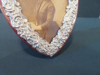 Antique Silver Heart Shaped Photo Frame (4 of 5) Antique Silver Heart Shaped Photo Frame (4 of 5)