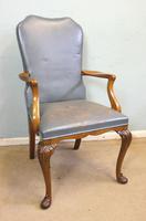 Set of Six Antique Queen Anne Style Walnut Dining Chairs (10 of 15) Set of Six Antique Queen Anne Style Walnut Dining Chairs (10 of 15)