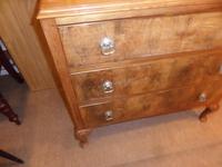 Nice 3 Drawer Oak Chest with Burr Walnut Facings (2 of 6) Nice 3 Drawer Oak Chest with Burr Walnut Facings (2 of 6)