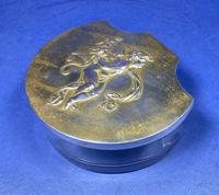 Victorian French Box With A Cherub To the top of the lid. (7 of 19) Victorian French Box With A Cherub To the top of the lid. (7 of 19)