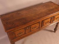 Late 17th / Early 18th Century Dresser Base (7 of 10) Late 17th / Early 18th Century Dresser Base (7 of 10)