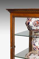 George III Style Mahogany China Cabinet (3 of 7) George III Style Mahogany China Cabinet (3 of 7)