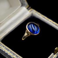 Vintage Cabochon Blue Paste 9ct 9K Yellow Gold Signet Ring (10 of 10) Vintage Cabochon Blue Paste 9ct 9K Yellow Gold Signet Ring (10 of 10)