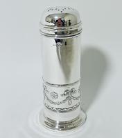 Antique Solid Silver Sugar Caster with Glass Liner (8 of 10) Antique Solid Silver Sugar Caster with Glass Liner (8 of 10)