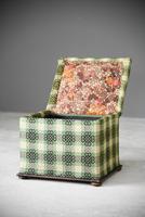 Welsh Blanket Ottoman (3 of 12) Welsh Blanket Ottoman (3 of 12)