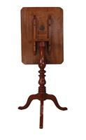 Tilt Top Table (3 of 4) Tilt Top Table (3 of 4)