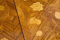 Suite of French Walnut & Floral Marquetry (8 of 20) Suite of French Walnut & Floral Marquetry (8 of 20)