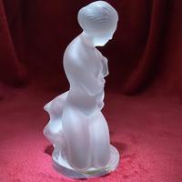Lalique "Diana & Fawn" Paperweight in Clear & Frosted Glass with Original Label (5 of 8) Lalique "Diana & Fawn" Paperweight in Clear & Frosted Glass with Original Label (5 of 8)