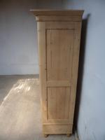Great Panelled Antique Pine 2 Door 1 Drawer Knockdown Wardrobe to wax / paint (5 of 11) Great Panelled Antique Pine 2 Door 1 Drawer Knockdown Wardrobe to wax / paint (5 of 11)